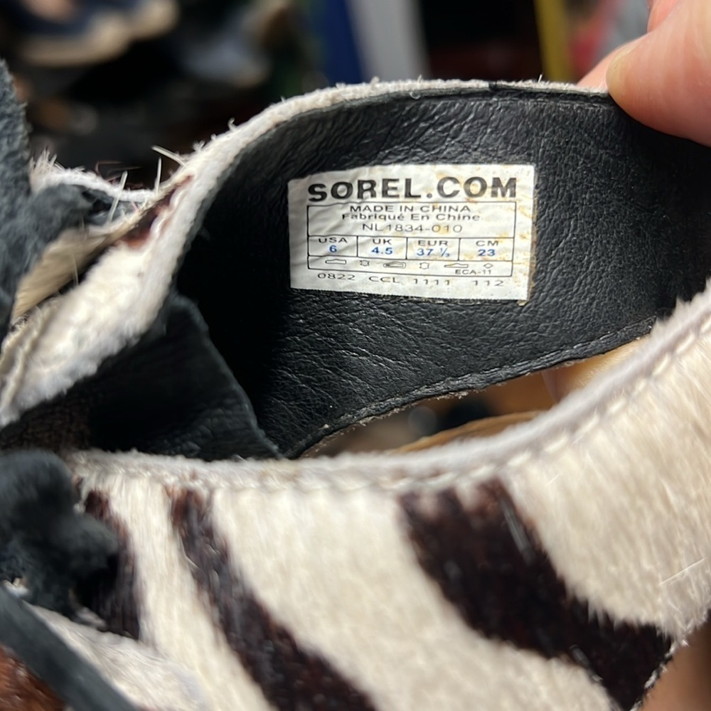 Sorel Summer II Gladiator Sandals Zebra Calf Hair Lace Up Size 6 - Picture 6 of 6